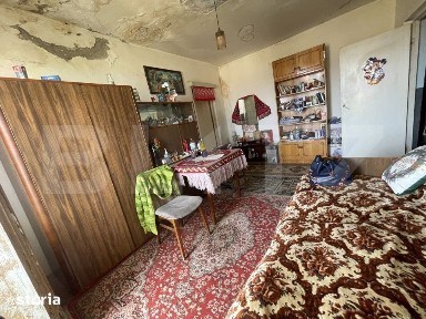 Apartament 75 mp | Balcon 7 mp, ideal pentru renovare si personalizare