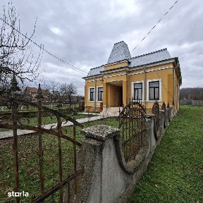 Casă Priboieni, teren 1.500mp !