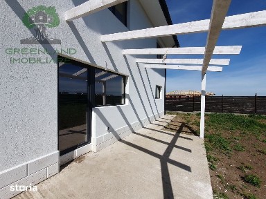 Casa individuala P+E 5 cam, 2 bai, langa statie, Miroslava-Vorovesti