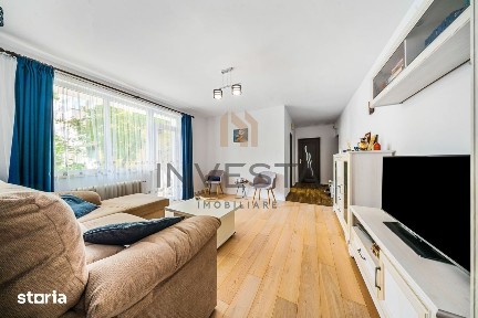 Apartament 3 camere, renovat, balcon 11 mp, etaj 1, strada Unirii!