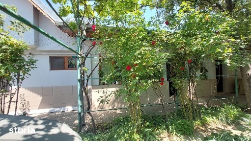 Casă individuală de vânzare - Cartier 23 August, Sos. Gării Catelu