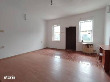 Spațiu de inchiriat I birou sau cabinet I 30 mp I Zona Decebal