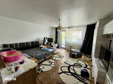 Apartament 2 camere, decomandat, 76.72 mp, Centru, zona Km 0
