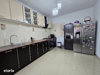 Casa in cart. 23 August, constructie 2012, supra. 250mp, mob/utilata.