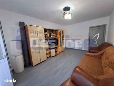 Apartament 3 camere Decomandat, 72 mp, Zona MIRCEA CEL BATRAN