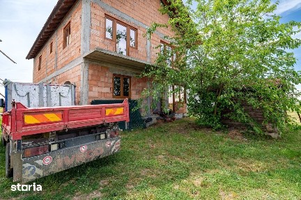 Casă nouă de vânzare cu 5 camere, 225mp, întabulată, Fântânele, Arad