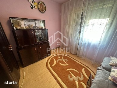 Apartament 3 camere| 51mp| etaj 2| zona Cugir