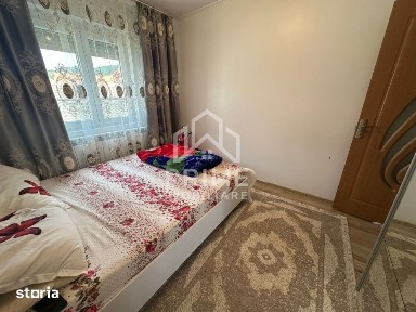 Apartament 3 camere| 73 mp| parter| zona Cugir