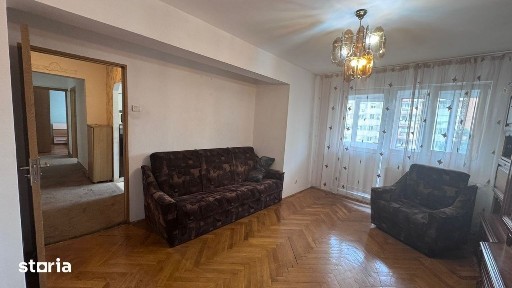 Apartament cu 3 camere de vânzare,Bd. Dacia