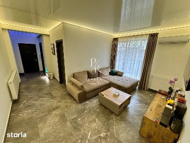 Apartament 3 camere decomandate, MODERN, 63 mp, parcare, AC, zona Cent
