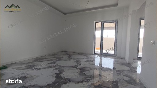 Vila 5 camere 2 bai Panouri Fotovoltaice Pompa de Caldura Teren 320mp