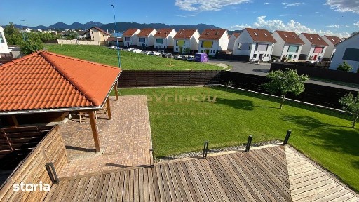 Casa high class cu gradinar inclus