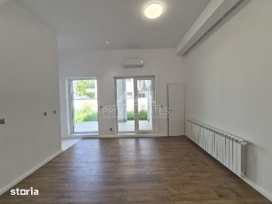 Vila tip duplex complet renovata 2026, Sidney Residence Tunari