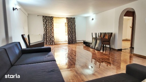 Casa de vanzare in Corbu