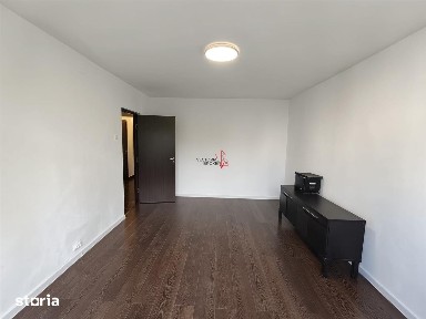 3 camere decomandat, renovat complet, etaj 24, Titan - 1 Decembrie Met