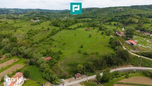 Proprietate de poveste pe Valea Mureșului, Lupești