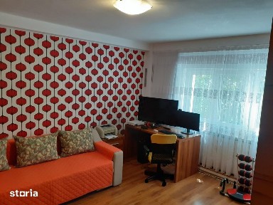 Proprietar | Apartament 3 camere Decomandat | Nerva Traian