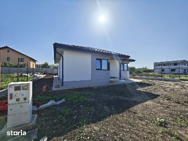 Casa parter | Str. Miorita | 4 camere | Teren 463 mp | La 5 minute de