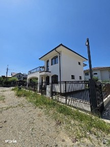 Casa individuala, 130 mp, Garaj, teren 380 mp, zona Dezmir