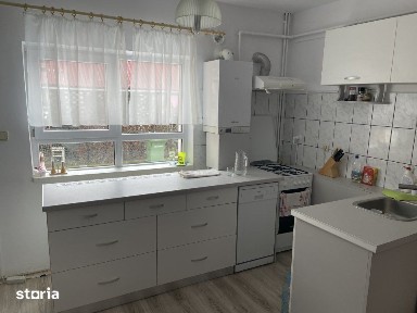 Casa de vanzare, 96 mp utili+512 mp teren zona centrala, Dej