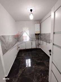Apartament 3 Camere Decomandat - Tatarasi