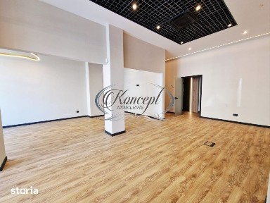 Spatiu comercial open-space cu vitrina generoasa