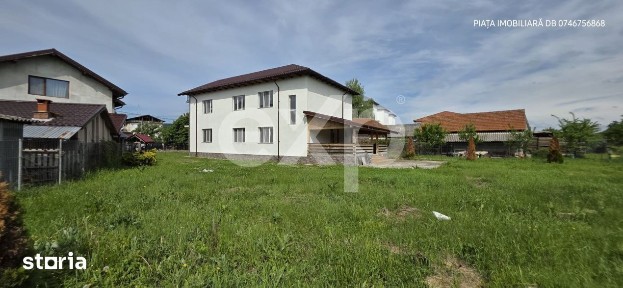 Vila Ultracentrala P+E, 288 mp Utili, Teren 1388 mp - Voinesti