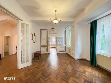 Piata Unirii | Tineretului | 5 camere + terasa | Curte | Parcare