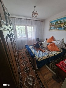 De vanzare apartament 2 camere, mobilat și utilat, balcon.Pret 44900e