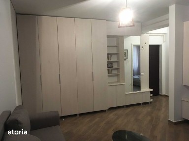 Proprietar, 2 camere de inchiriat, Str.Sergent Ilie Petre 84
