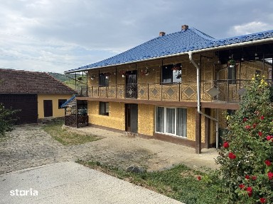 Casa de vanzare la 10 Km de Zalau, complet utilată.