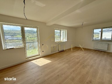 Apartament tip penthouse, FINISAT NOU, view superb, zona Urusagului