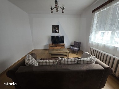 Apartament la casa 72 mp utili pet friendly si curte in zona Resita