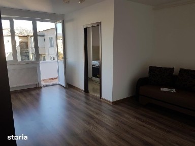 Bd. Bucuresti ultracentral garsoniera