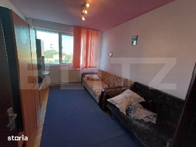 Apartament cu 3 camere, 75 mp, zona Complexul Studentesc