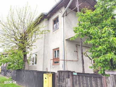 Casa cu etaj in Miercurea Nirajului