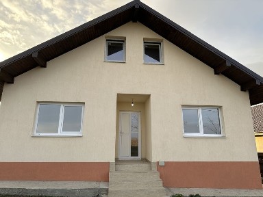 Cogeasca, Petru Poni nr22 22