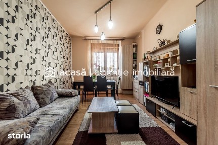 Apartament în centru cu acces auto și garaj propriu