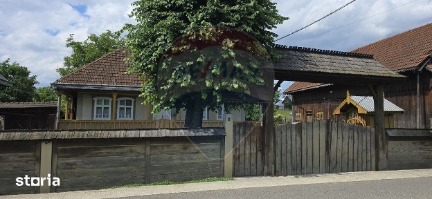 Casă de vanzare in Arbore