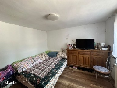 Casa cu teren | Bucureştii Noi | Metrou Strauleşti 2' | Curte