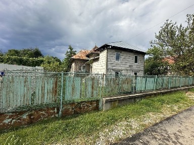 Casă de vânzare în TĂTĂRANI DÂMBOVIȚA.