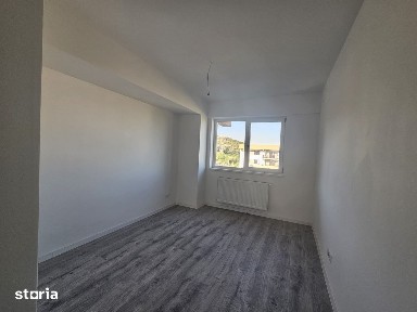 Apartament 2 camere - decomandat - 60mp - intabulat