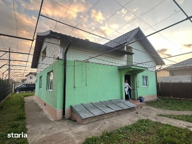 Casa 4 camere, 148 mp, teren 1.105 mp, parter, 2 intrari, zona Strejn