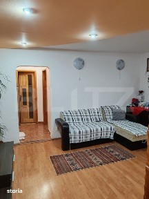 Apartament de vanzare, cu 3 camere, semidecomandat - in Vatra Dornei