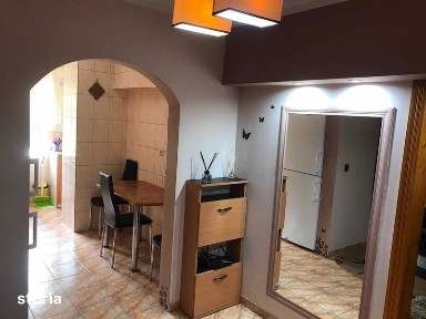Inchiriez apartament ultracentral Radauti