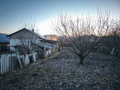 Vand casa cu teren, pentru investitii, constructie sau renovare
