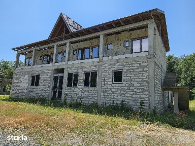 OPORTUNITATE DE INVESTIȚIE STRATEGICĂ - Clădire 800 mp lângă Aeroport