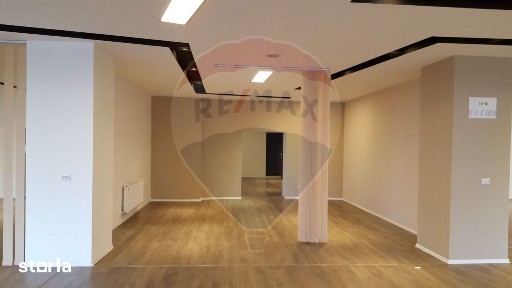 Spațiu comercial de vânzare (904 mp) - Zorilor