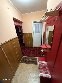 Vând apartament 3 cam,zona Rogerius