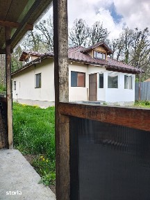 Casă cu teren generos la marginea Parcului Dendrologic